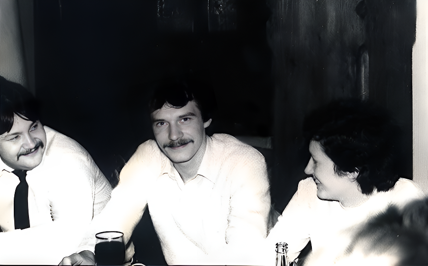 OldPhotoRestorer_Sraz 1982 12.jpg