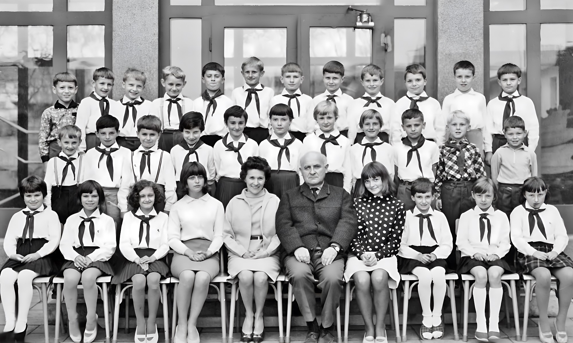 2_A_1965_Restorer