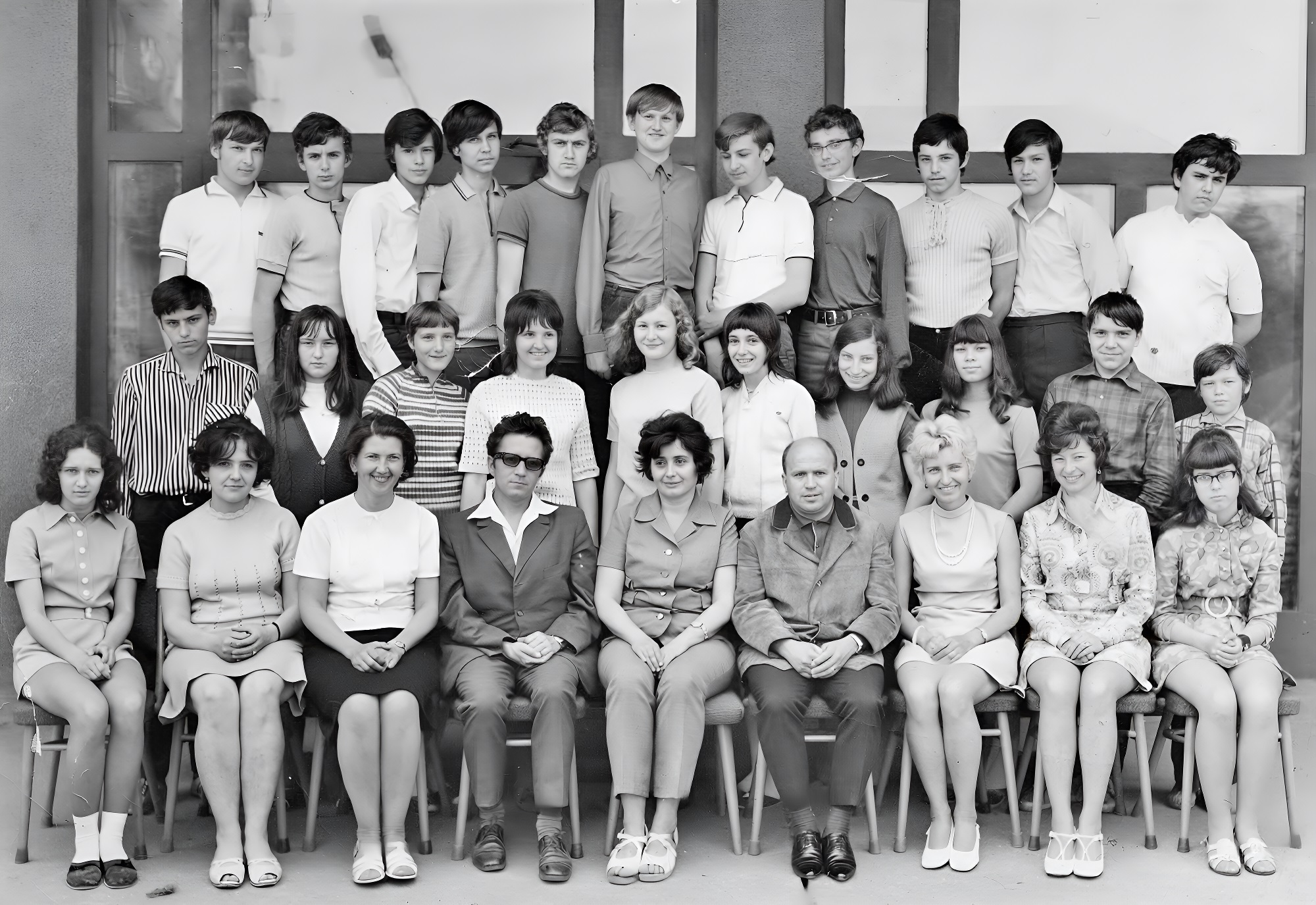 9_A_1972_Restorer